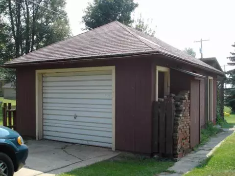 109 First St, Chadwick, IL 61014 photo 3