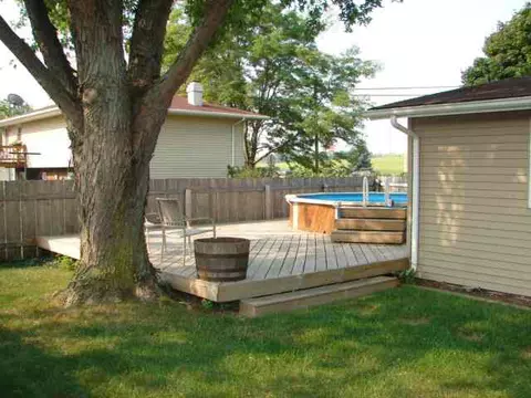 1202 Main St, Pecatonica, IL 61063 photo 7