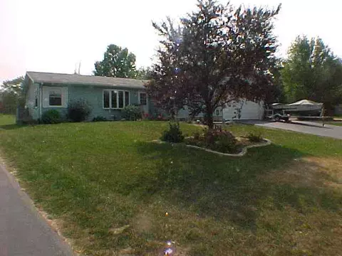 568 Baintree, Lake Summerset, IL 61019 photo 1