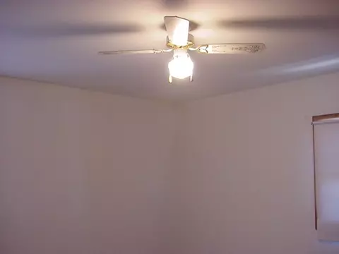 3436 W Loras, Freeport, IL 61032 photo 8