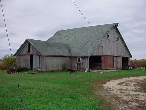 8272 Benson Rd, Lanark, IL 61046 photo 3