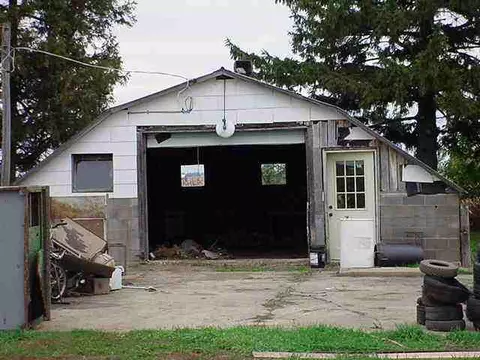 8272 Benson Rd, Lanark, IL 61046 photo 4