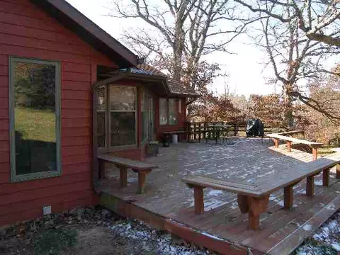 2764 Deer Path Trl, Freeport, IL 61032 photo 7