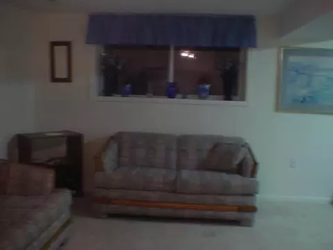 1401 Mark Dr, Freeport, IL 61032 photo 3