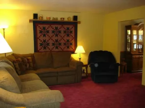 294 Concord, Freeport, IL 61032 photo 5