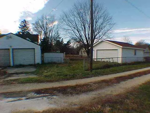 407 S Main, Leaf River, IL 61047 photo 8
