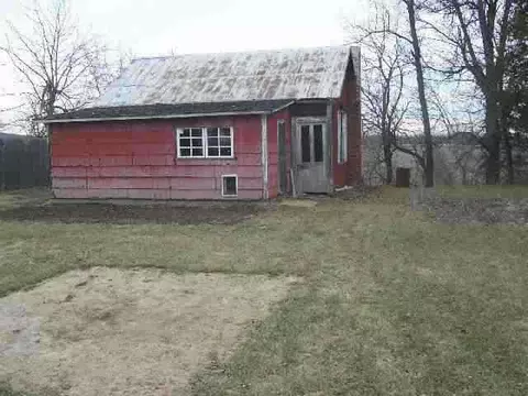 403 Monroe, Hanover, IL 61041 photo 4