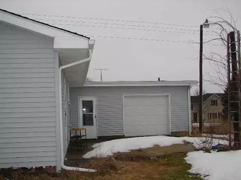 12036 N Leaf River Rd, Leaf River, IL 61047 photo 2