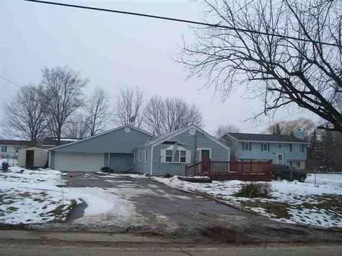 3691 S Mill Rd, Cherry Valley, IL 61016 photo 1
