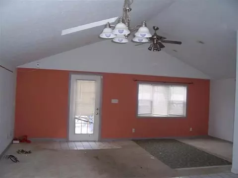 3691 S Mill Rd, Cherry Valley, IL 61016 photo 6