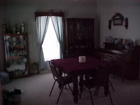351 N Foley, Freeport, IL 61032 photo 3