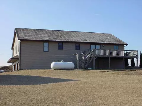 20205 Elizabeth Rd, Mount Carroll, IL 61053 photo 2