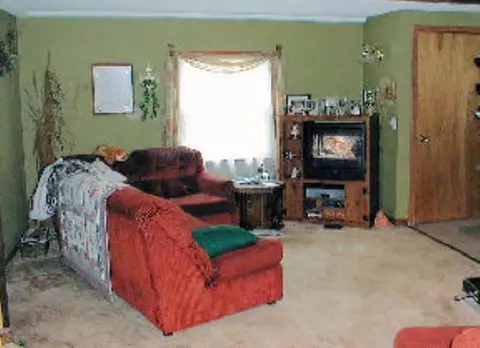 1328 Route 75 E, Freeport, IL 61032 photo 9
