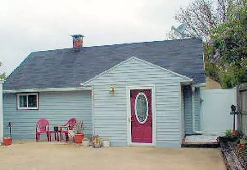 1328 Route 75 E, Freeport, IL 61032 photo 1