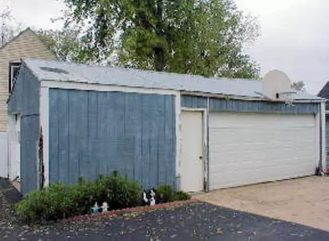 1328 Route 75 E, Freeport, IL 61032 photo 2