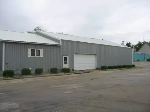 123 W Locust St, Lanark, IL 61046 photo 2
