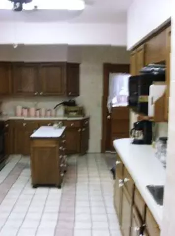 461 W 6th St, Pecatonica, IL 61063 photo 5
