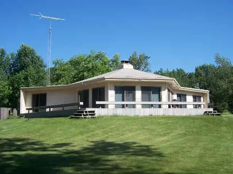 1-180 R Hooks Ct, Lanark, IL 61046 photo 2