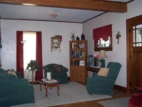 1204 S Maple, Freeport, IL 61032 photo 8