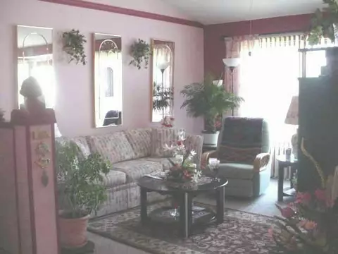 242 Wickshire, Davis, IL 61019 photo 4