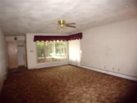 1116 W Lacresta Dr, Freeport, IL 61032 photo 7