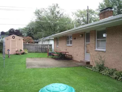 1116 W Lacresta Dr, Freeport, IL 61032 photo 6
