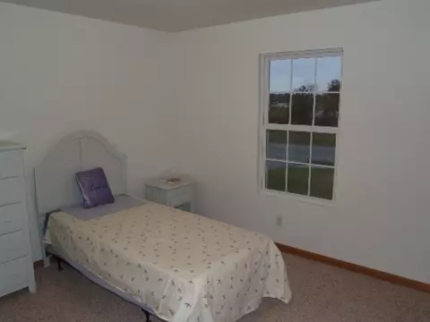 1030 Shimer Dr, Freeport, IL 61032 photo 8