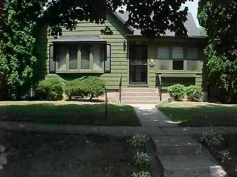 1222 W Harrison, Freeport, IL 61032 photo 1