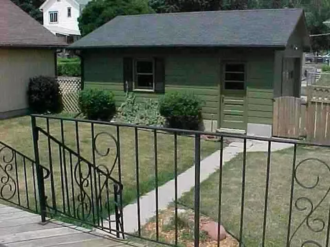 1222 W Harrison, Freeport, IL 61032 photo 5