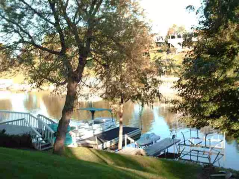 17-139 Edgewater Dr, Lanark, IL 61046 photo 2