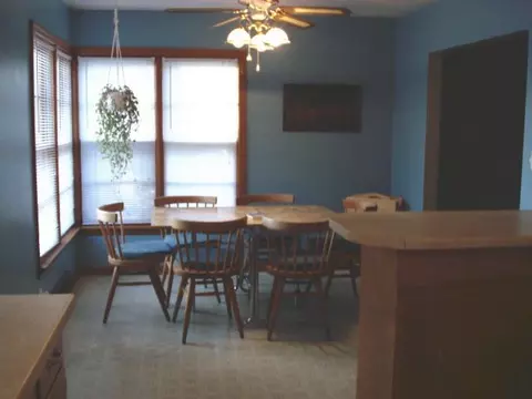321 W Roosevelt, Freeport, IL 61032 photo 5