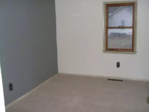 421 Division, Pecatonica, IL 61063 photo 5