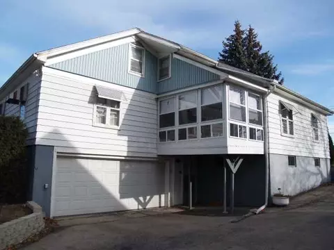 1418 S Walnut, Freeport, IL 61032 photo 6