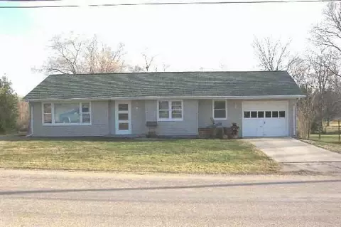 45 E Walnut, Cedarville, IL 61013 photo 1