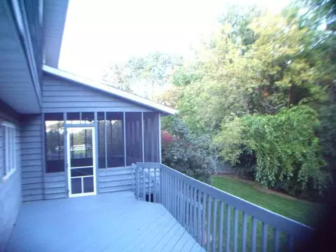 2824 W Cheyenne Dr, Freeport, IL 61032 photo 9