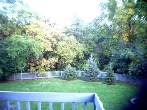2824 W Cheyenne Dr, Freeport, IL 61032 photo 3