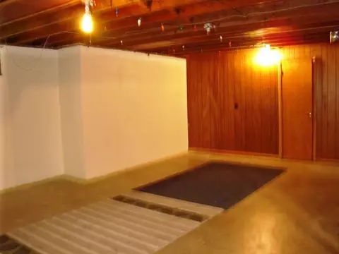 1660 S Demeter Dr, Freeport, IL 61032 photo 8