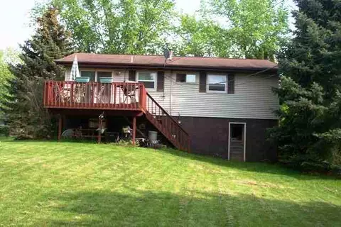 2128 W Middlebury, Freeport, IL 61032 photo 2
