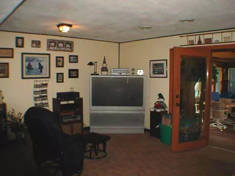 2300 Sunset Dr, Freeport, IL 61032 photo 8