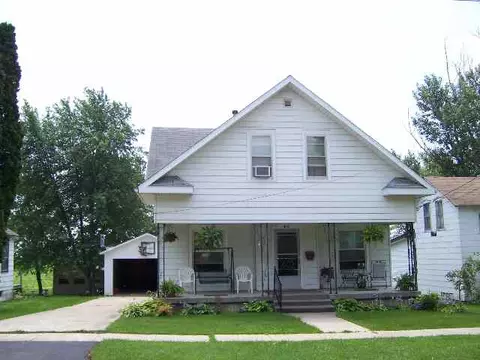 418 E Pearl St, Lanark, IL 61046 photo 1