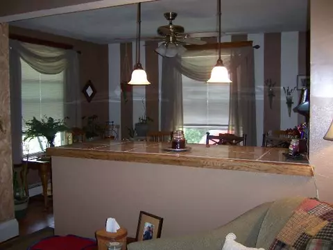 418 E Pearl St, Lanark, IL 61046 photo 3