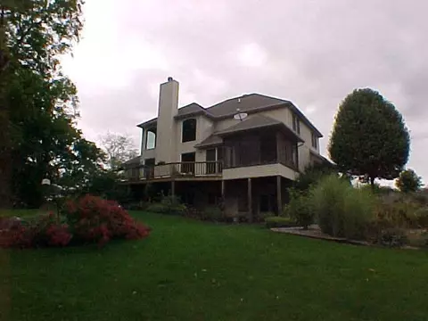 6263 W Preston Rd, Freeport, IL 61032 photo 8