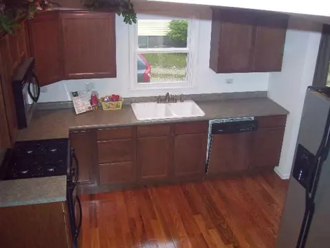 1200 N Harrison St, Algonquin, IL 60102 photo 3