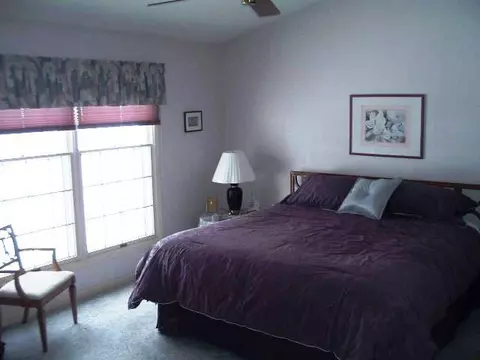 916 Baxter Ln, Freeport, IL 61032 photo 8