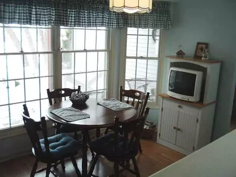 916 Baxter Ln, Freeport, IL 61032 photo 7