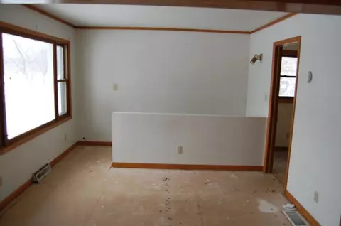207 Jefferson, Ridott, IL 61067 photo 5