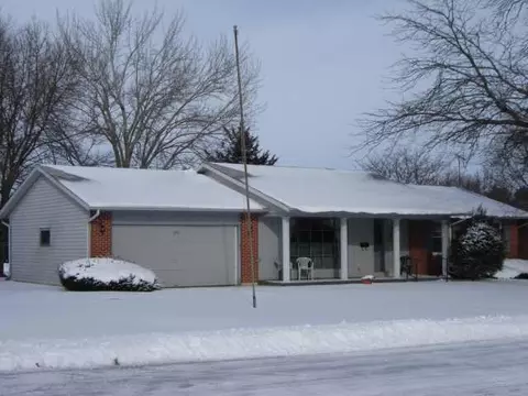 306 E Sunrise Dr, Shannon, IL 61078 photo 1