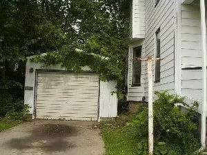 1008 S Float, Freeport, IL 61032 photo 1
