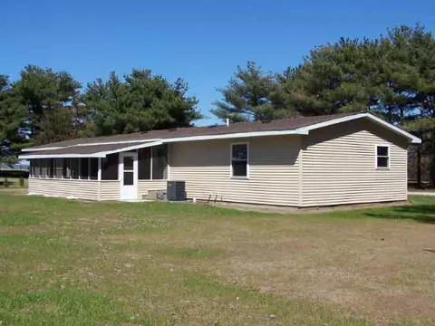 5714 Squire Cir, Thomson, IL 61285 photo 2
