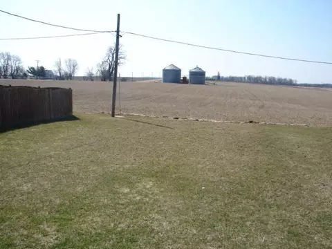 3649 W Eagan Rd, Leaf River, IL 61047 photo 4